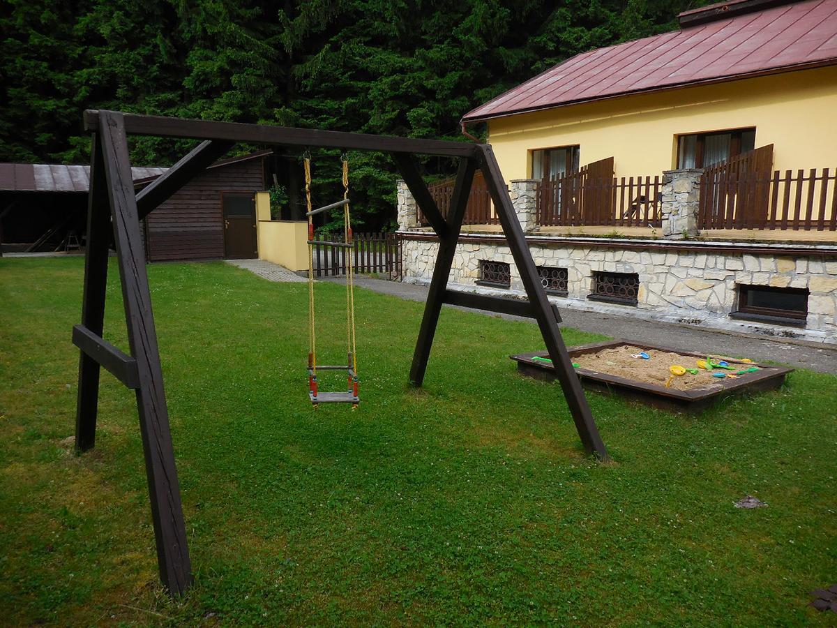 Penzion Tisuvka Cikhaj Ngoại thất bức ảnh